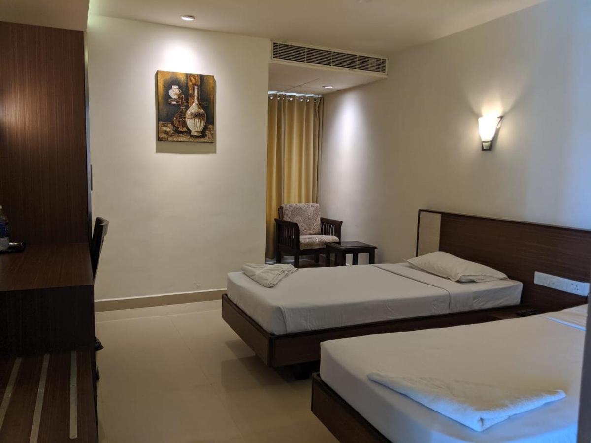 Hotel South Regency, Ernakulam Kochi Dış mekan fotoğraf