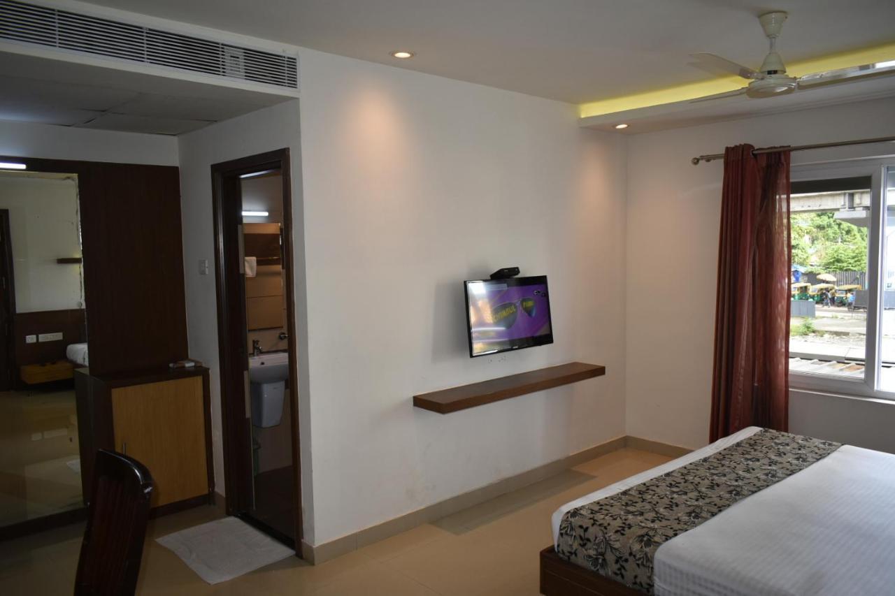 Hotel South Regency, Ernakulam Kochi Dış mekan fotoğraf