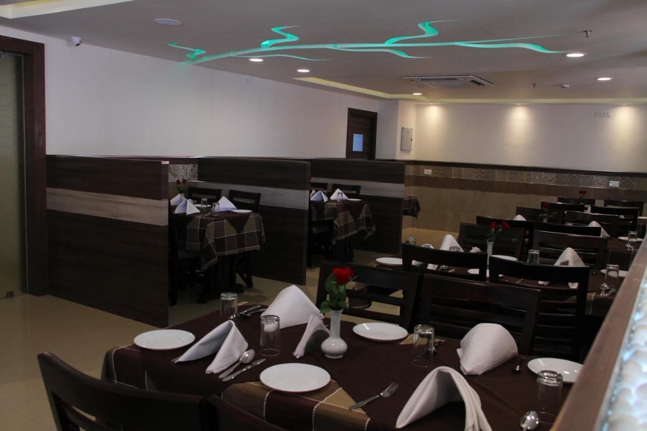 Hotel South Regency, Ernakulam Kochi Dış mekan fotoğraf