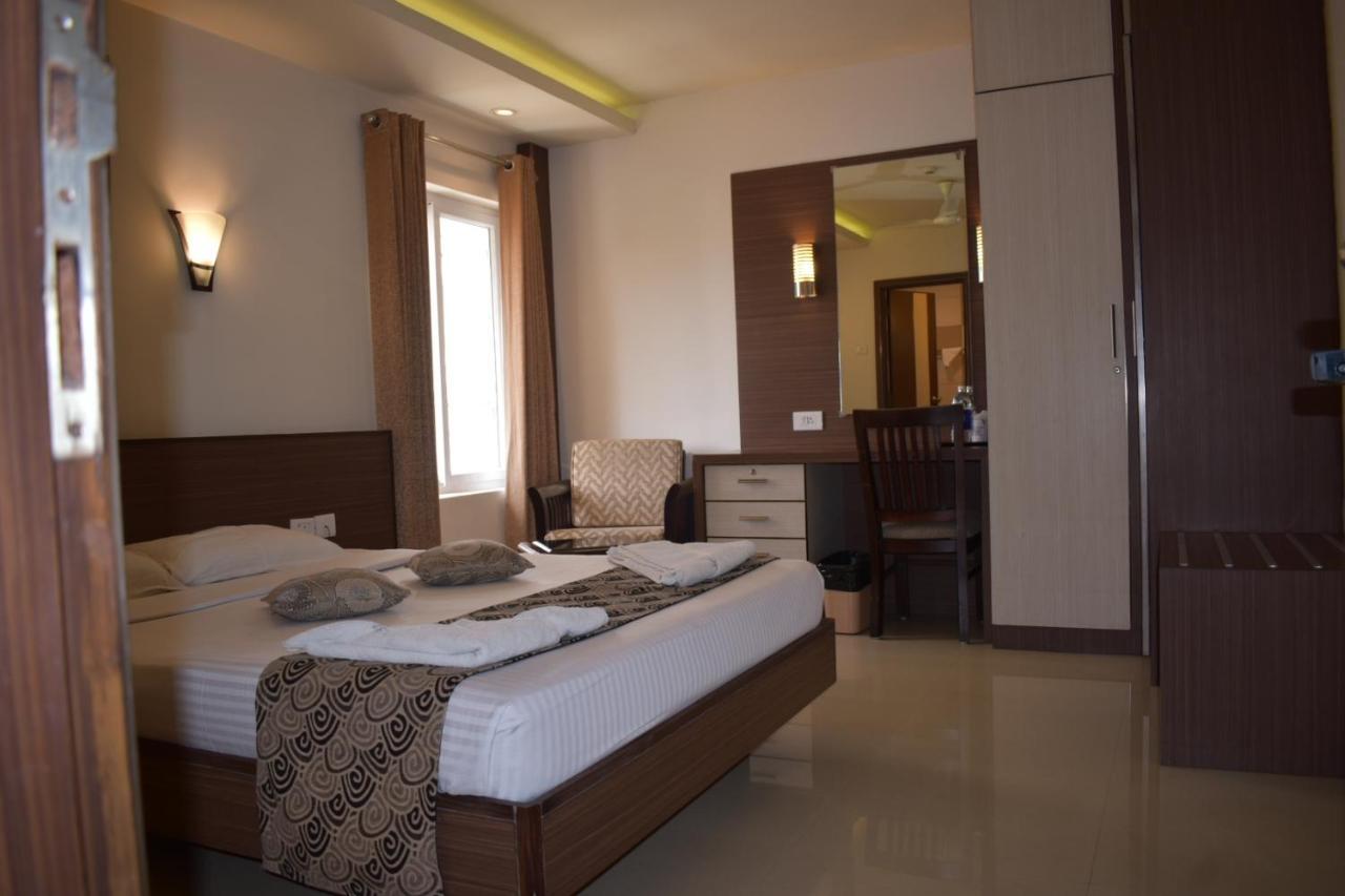 Hotel South Regency, Ernakulam Kochi Dış mekan fotoğraf